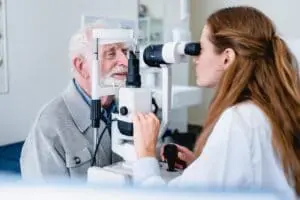 How Often Seniors Should Do Eye Exams: The Importance of Eye Exams as You Age