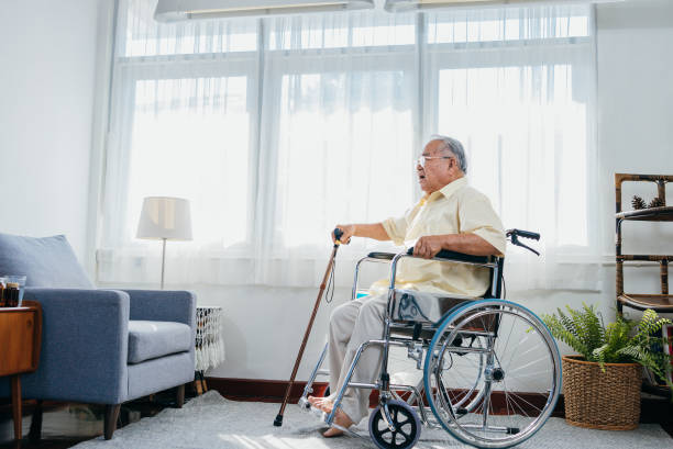 Wheelchairs vs Canes: Which Is the Better Choice for Seniors?